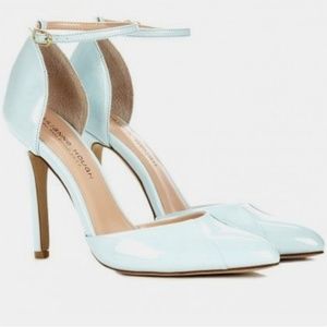 Heel is too high for me.